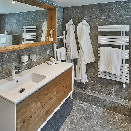 Holiday home Or Avec Sauna Privatif Et Cuisine Equipee - Ideale Pour Un Sejour Relaxant En Alsace - Fr-1-744-13 Wittersdorf